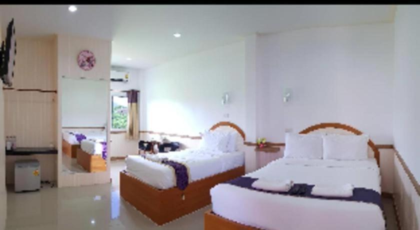 The Aam Resort Bang Sare Bagian luar foto